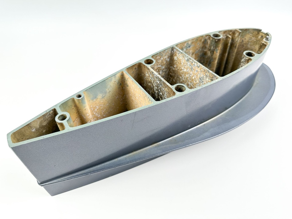 2007 Yamaha 90 HP 4 Stroke Outboard Midsection Extension / Spacer 688-45211-01-8D OEM