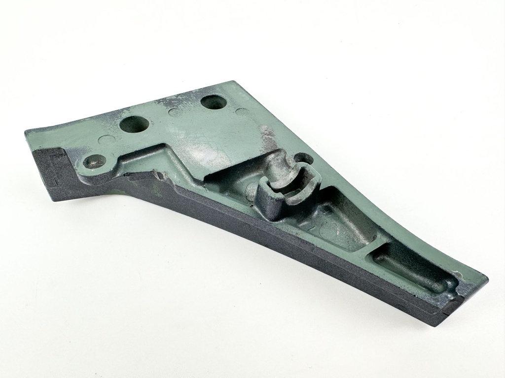 2007 Yamaha 90 HP 4 Stroke Outboard Cable Cover Plate 67F-42738-00-5B OEM