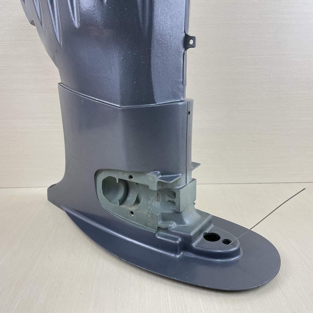 2004 Yamaha 40HP 4 Stroke Outboard Midsection Upper Casing L Complete 67C-45111-21-4D  