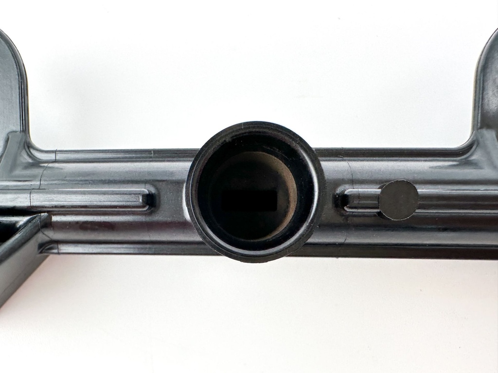 2007 Yamaha 90 HP 4 Stroke Outboard Delivery Pipe Fuel Rail OEM