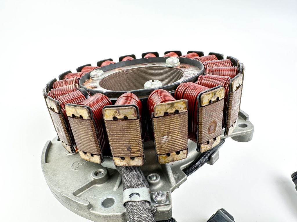 2007 Yamaha 90 HP 4 Stroke Outboard Coil Pulser Base Stator Assembly 6D8-81460-00-00 OEM