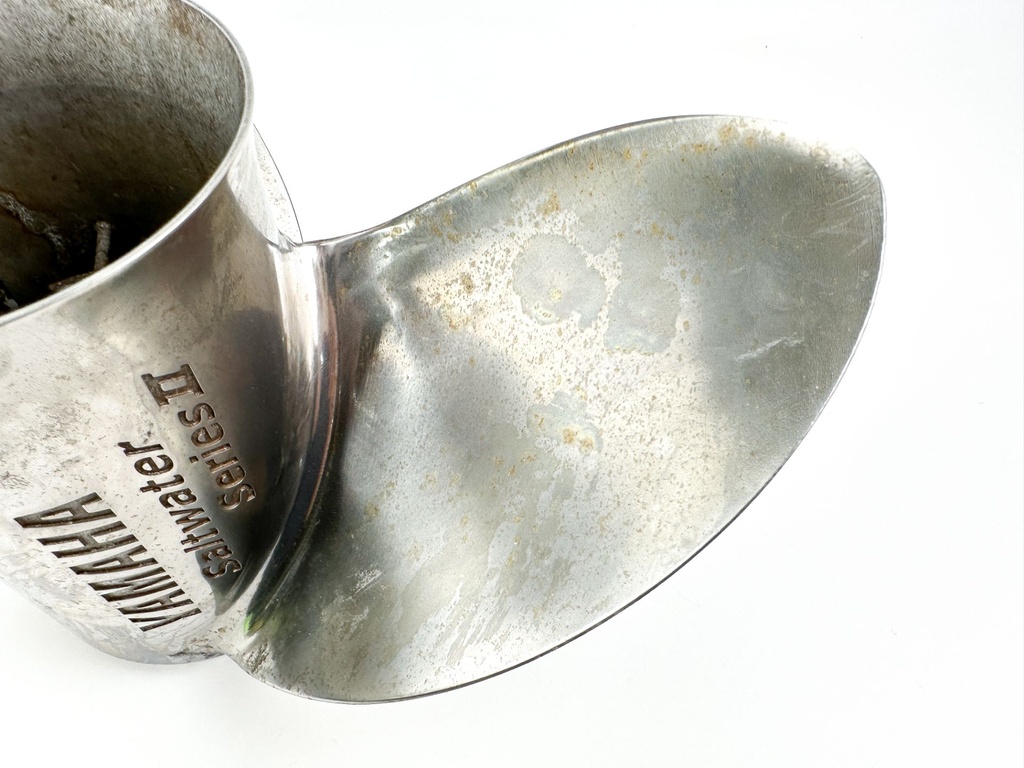 Yamaha Stainless Steel 3 Blade Propeller Prop 15 1/2" X 17P Right Hand