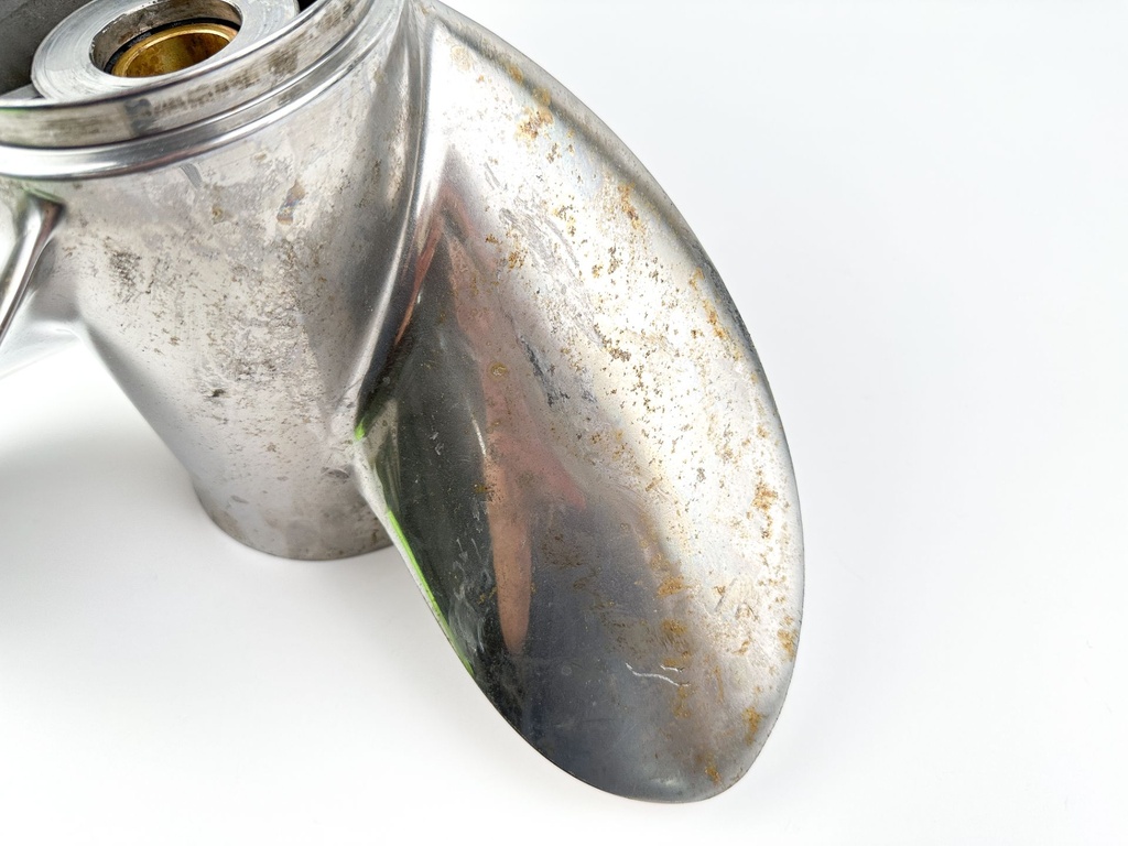 Yamaha Stainless Steel 3 Blade Propeller Prop 15 1/2" X 17P Right Hand