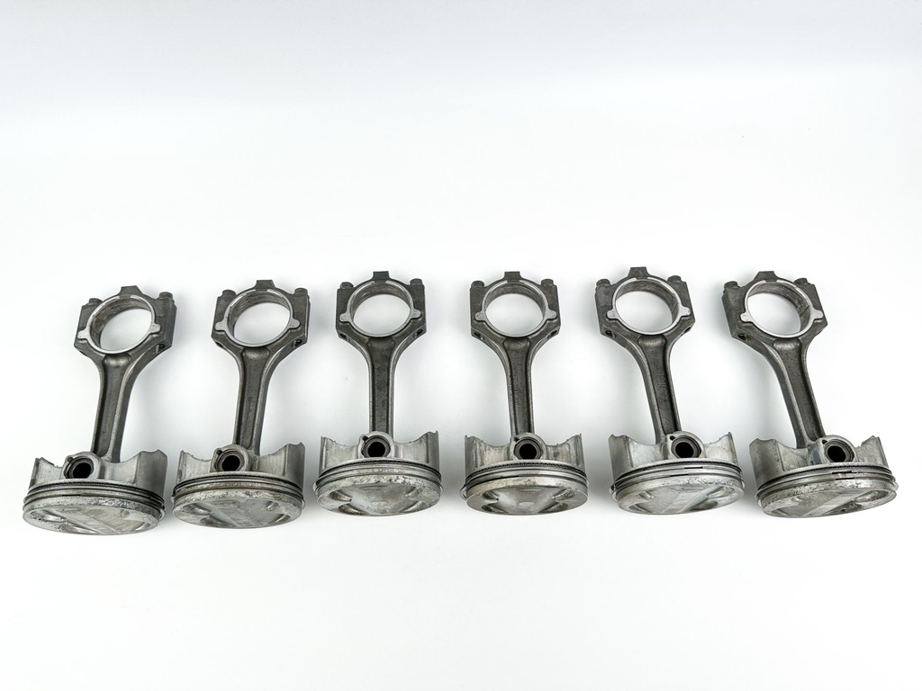 2002 Yamaha 225 HP 4 Stroke Outboard Piston & Connecting Rod Set 69J-11631-00-B0 OEM