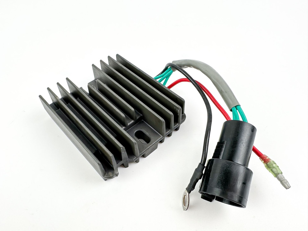 03-04 Yamaha 75 90 HP 4 Stroke Outboard Rectifier Regulator 67F-81960-11-00 OEM