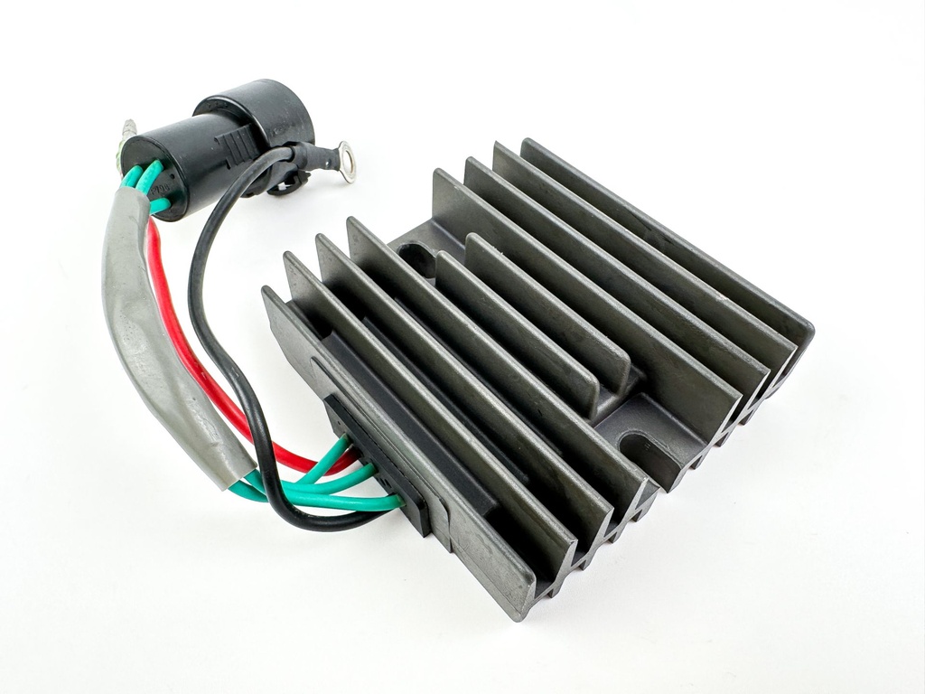 03-04 Yamaha 75 90 HP 4 Stroke Outboard Rectifier Regulator 67F-81960-11-00 OEM