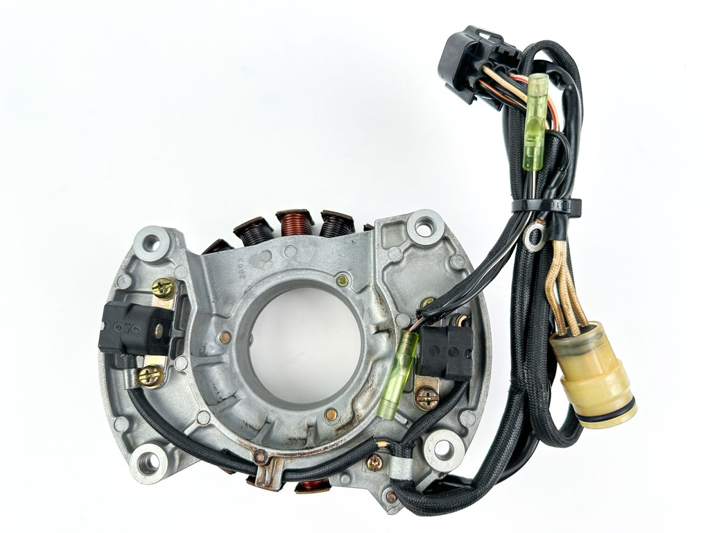 02-04 Yamaha 75 80 90 100 HP 4 Stroke Outboard Pulser Base Stator Assembly 67F-85560-01-00