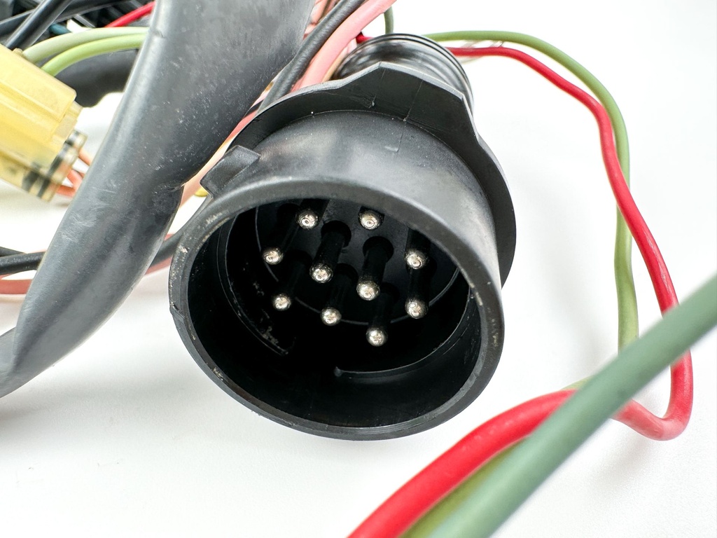 2004 Yamaha 90 HP 4 Stroke Outboard Engine Wire Harness 67F-82590-10-00 OEM