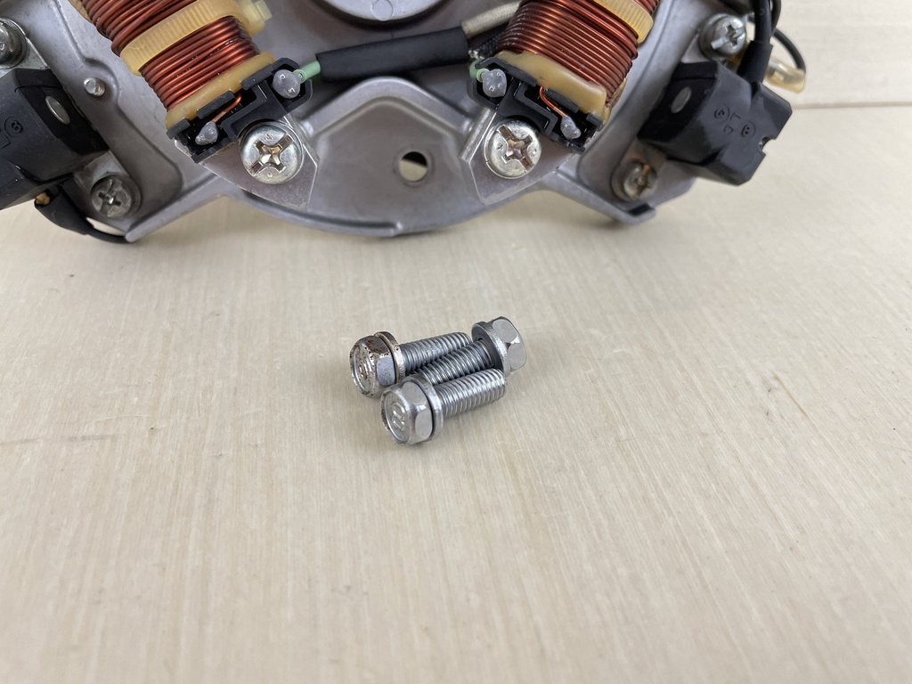 2009 Yamaha 50HP 2 Stroke Outboard Pulser Charge Coil Base Assembly 63D-85560-10-00