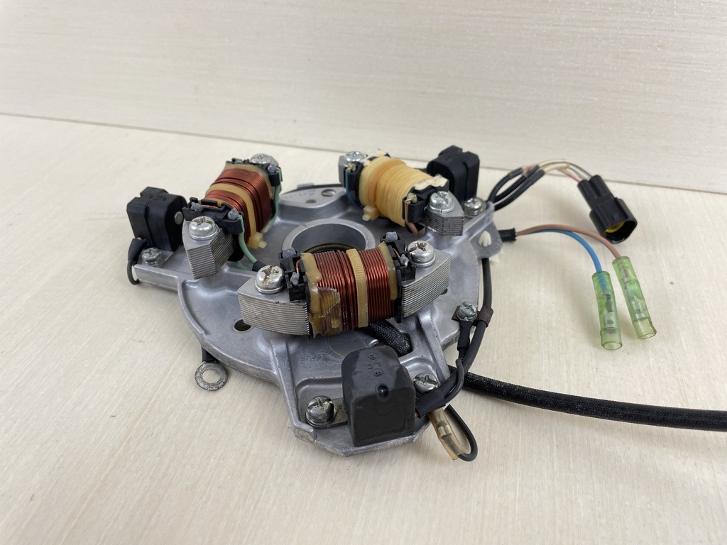 2009 Yamaha 50HP 2 Stroke Outboard Pulser Charge Coil Base Assembly 63D-85560-10-00