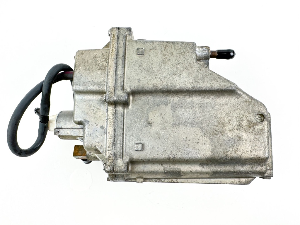 2004 Yamaha 115 HP 4 Stroke Outboard VST Float Chamber Assembly Cleaned & Tested