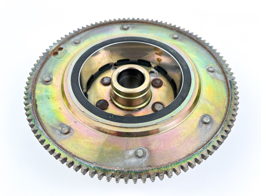 2004 Yamaha 115 HP 4 Stroke Outboard Flywheel Rotor 68V-81450-00-00 OEM