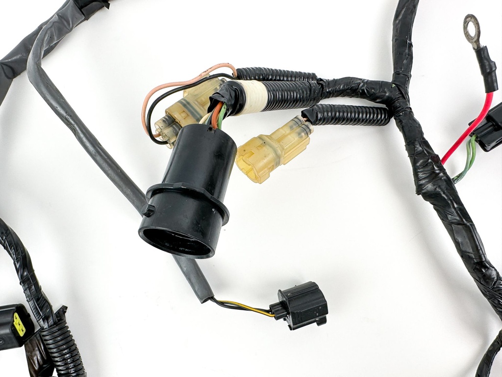 2004 Yamaha 115 HP 4 Stroke Outboard Engine Wire Harness 68V-82590-30-00 OEM