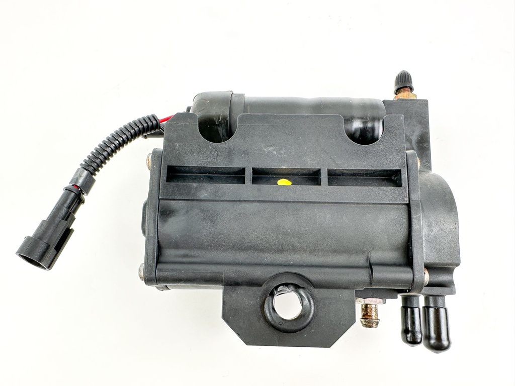 2007 Evinrude 250 HP 2 Stroke Outboard Vapor Separator Tank VST 5006063 OEM