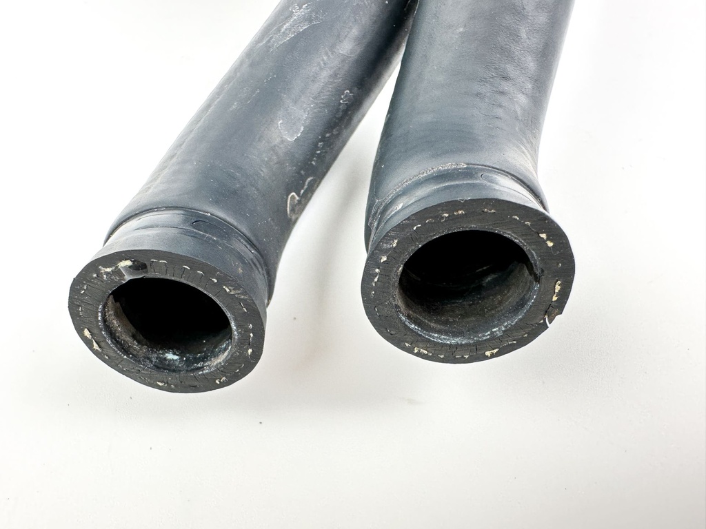 2007 Evinrude 250 HP 2 Stroke Outboard Pressure Relief Valve 5006527 OEM