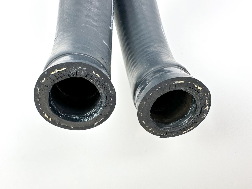 2007 Evinrude 250 HP 2 Stroke Outboard Pressure Relief Valve 5006527 OEM