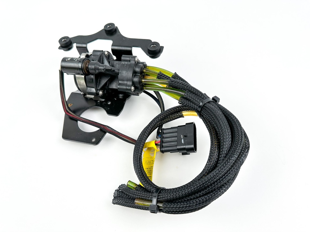 2007 Evinrude 250 HP 2 Stroke Outboard Oil Pump 5007306 OEM