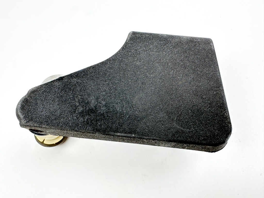 2007 Evinrude 250 HP 2 Stroke Outboard Port Latch Handle 5005707 OEM