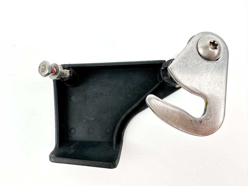 2007 Evinrude 250 HP 2 Stroke Outboard Starboard Latch Handle 5005708 OEM