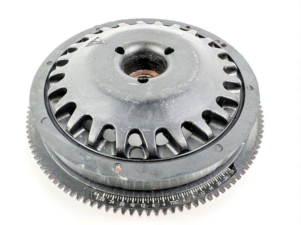 2007 Evinrude 250 HP 2 Stroke Outboard Flywheel 0586924 Parts / Repair
