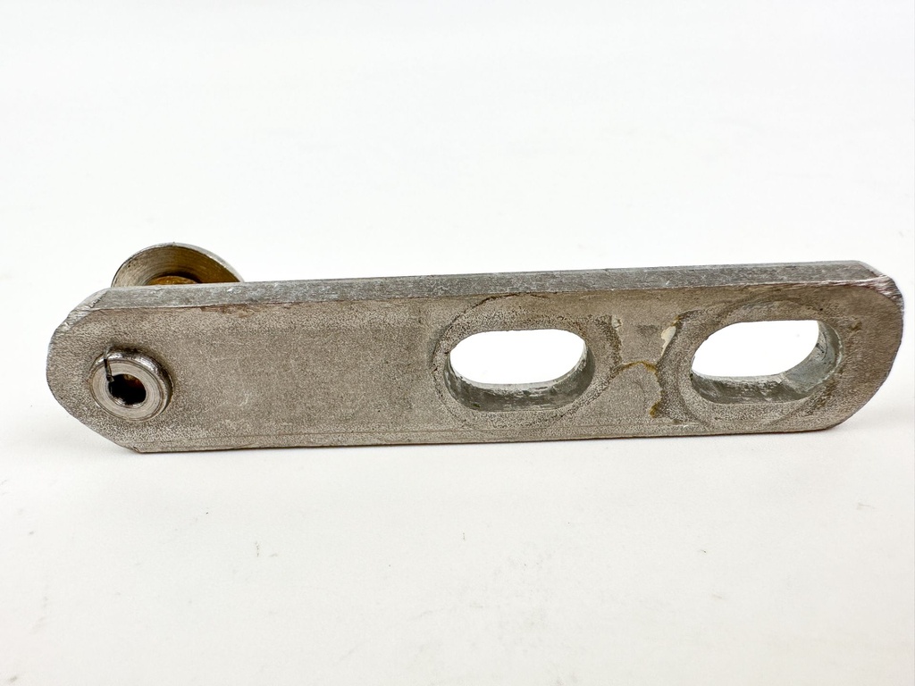 2007 Evinrude 250 HP 2 Stroke Outboard Cowling Latch Assembly 5005886 OEM