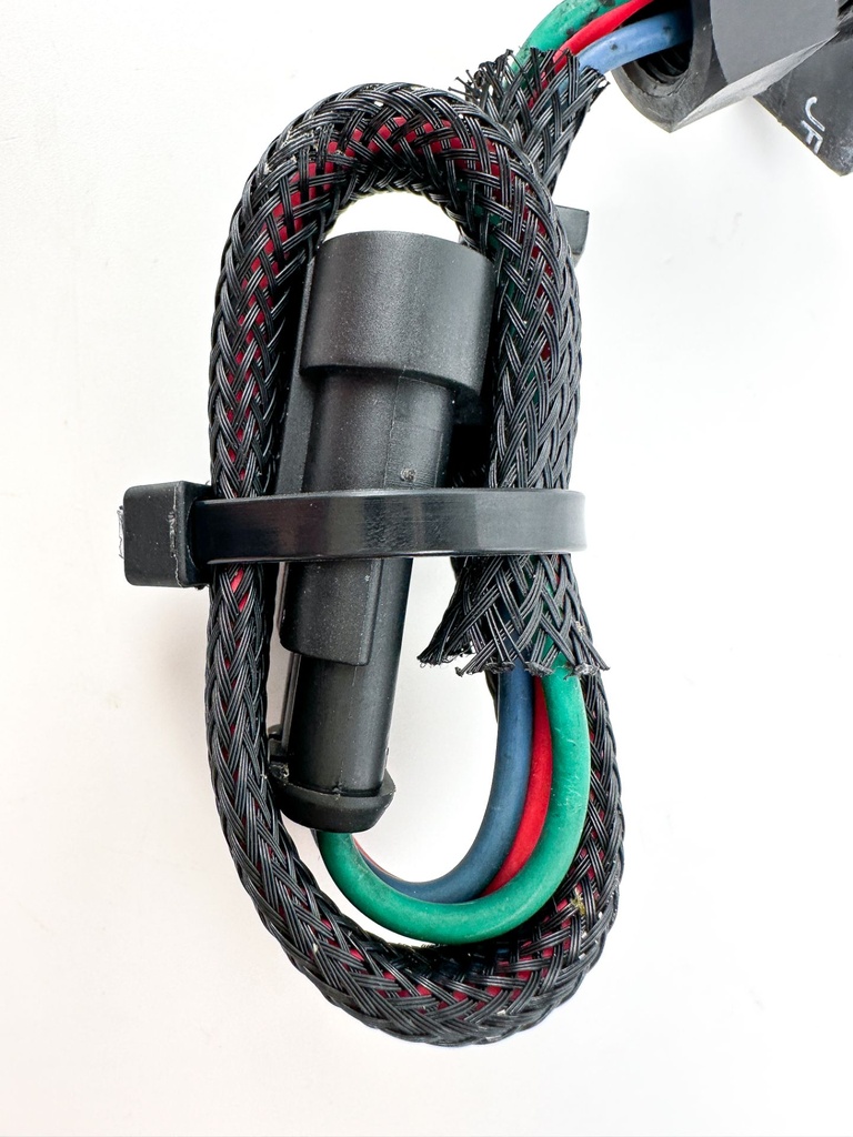 2007 Evinrude 250 HP 2 Stroke Outboard Trim Switch 0586789 OEM