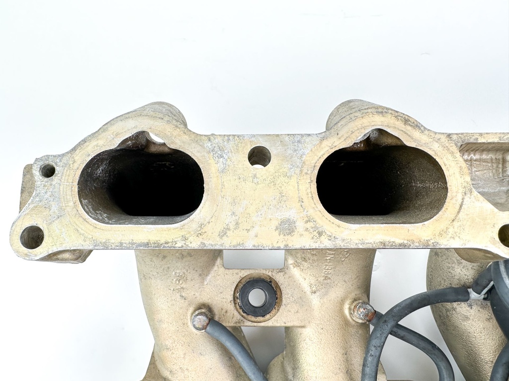 2004 Yamaha 115 HP 4 Stroke Outboard Intake Manifold & Throttle Body 68V-14200-03-00 OEM