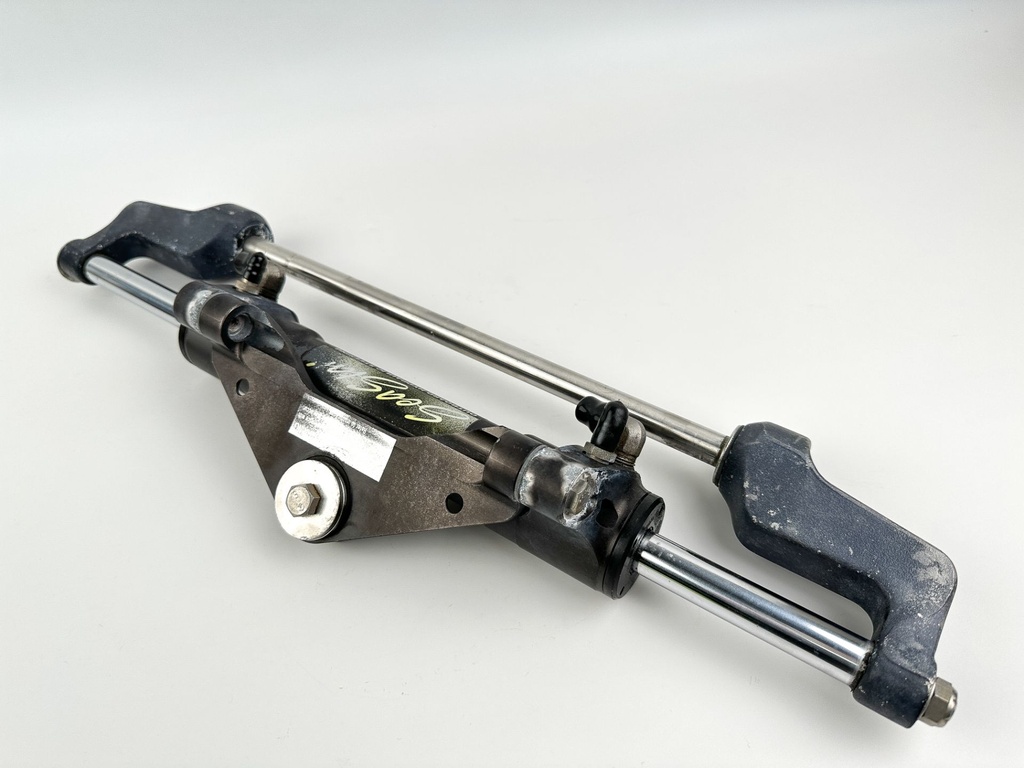 SeaStar Front Mount Outboard Hydraulic Steering Cylinder Assembly HC5358