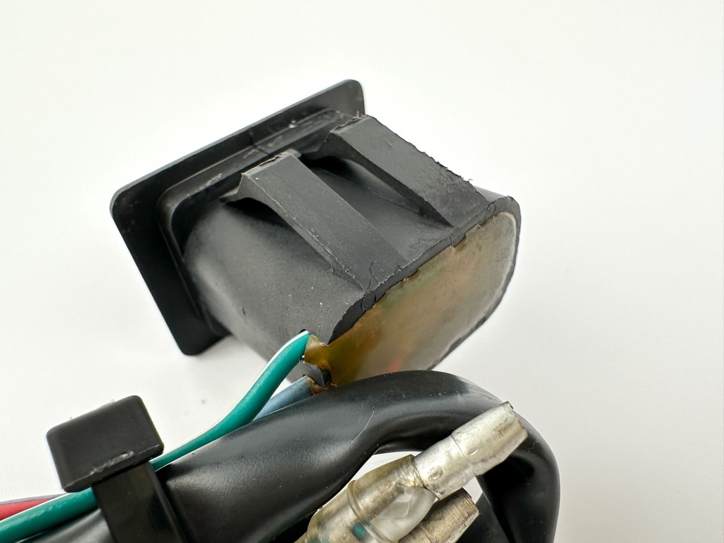 2002 Mercury 90 HP 4 Stroke Outboard Trim Switch 856990 OEM