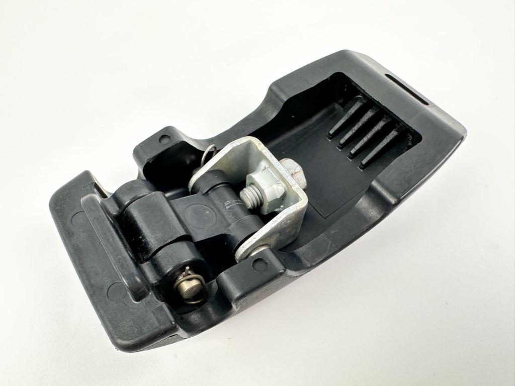 2018 Yamaha 25 HP 4 Stroke Outboard Front Latch Handle 6FM-42801-00-00 OEM