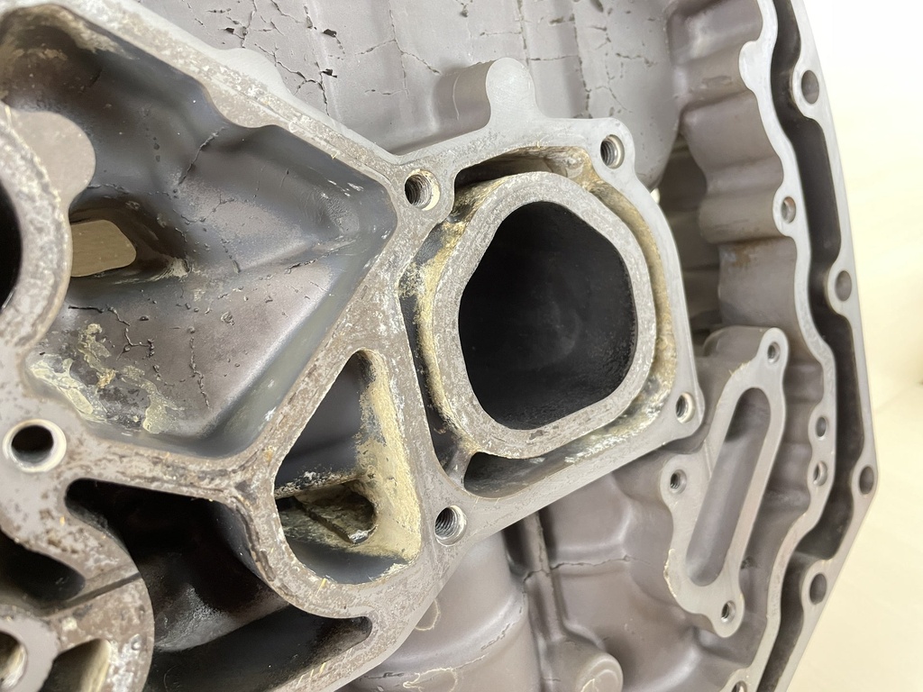 2015 Yamaha 200HP F200 4 Stroke Outboard Exhaust Guide Assembly 63P-41137-04-CA  