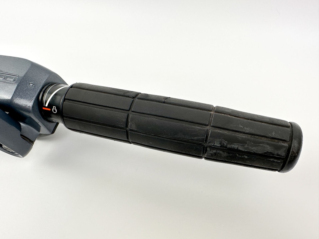 2018 Yamaha 25 HP 4 Stroke Outboard Tiller Steering Handle 6FM-W0084-00-8D OEM