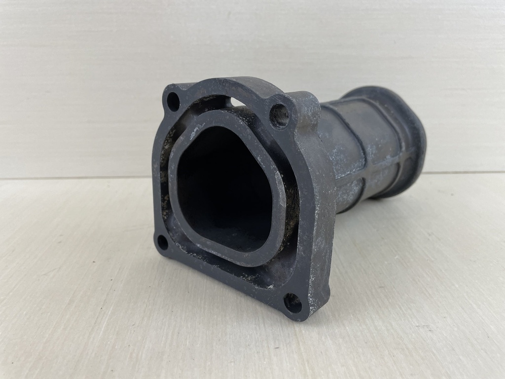 2015 Yamaha 200HP F200 4 Stroke Outboard Exhaust Manifold Extension 63P-41131-01-9S