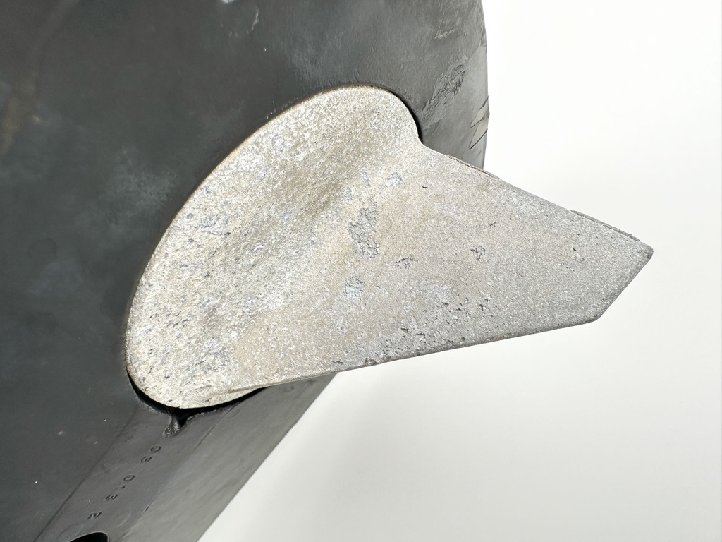 Mercury 75 90 115 125 HP 2 Stroke 20" Long Lower Unit Gear Case 9011J15