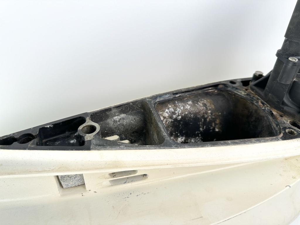 Evinrude 200 225 250 HP Etec 25" XL M1 Lower Unit Gear Case 5005549