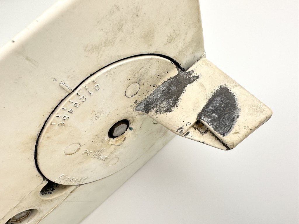 Evinrude 200 225 250 HP Etec 25" XL M1 Lower Unit Gear Case 5005549