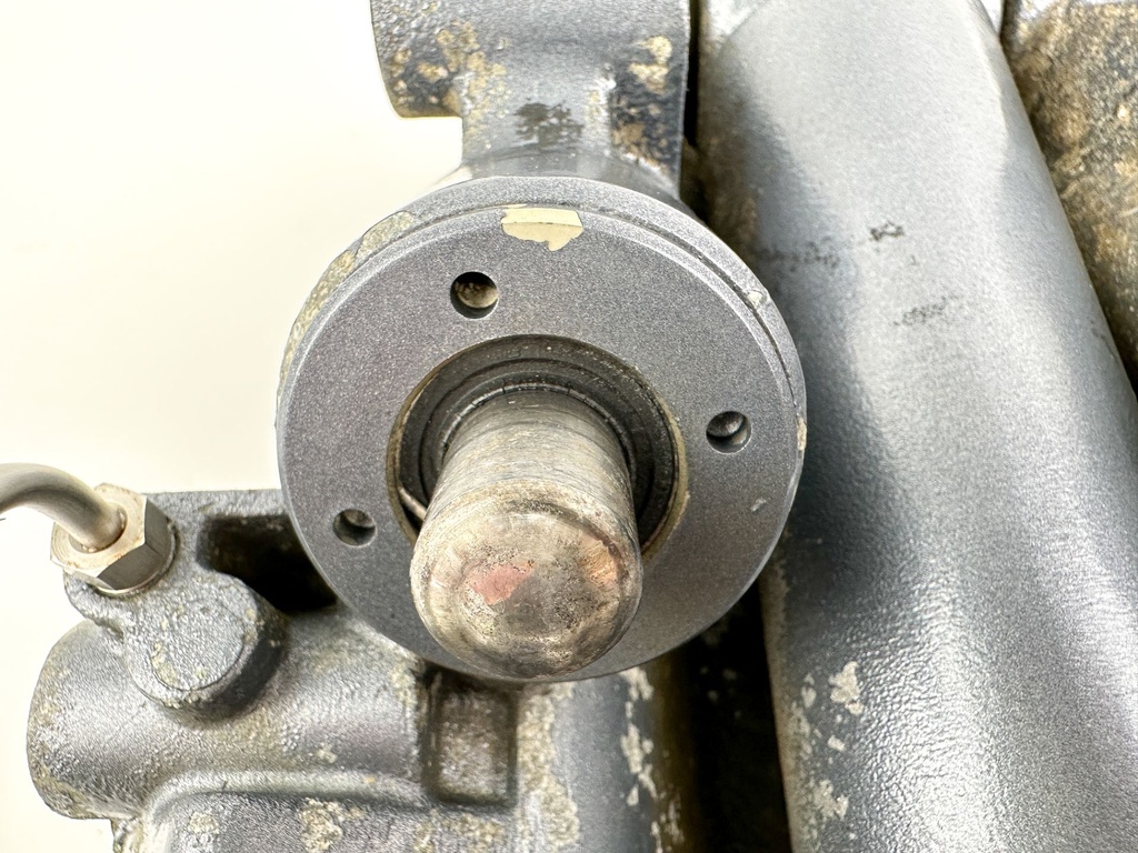 2005 Yamaha 250 HP 4 Stroke Outboard Power Trim Tilt Unit 69J-43800-01-4D OEM