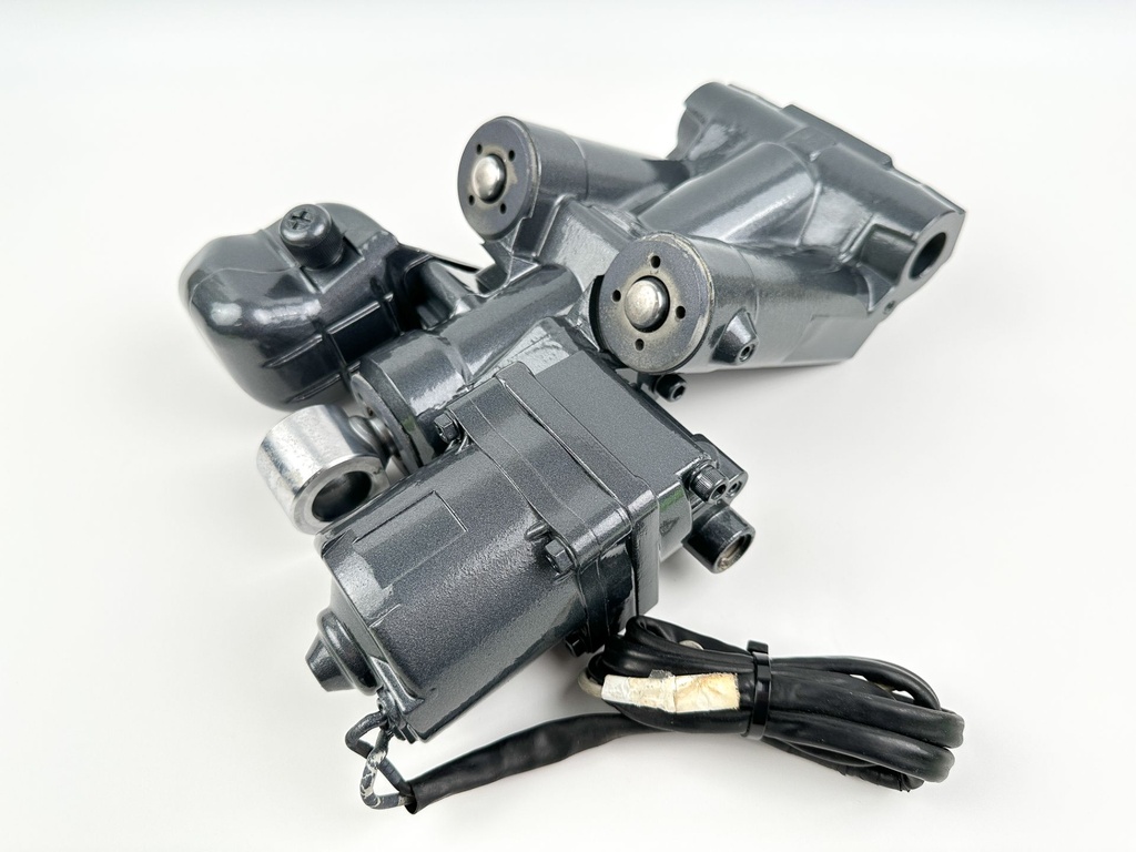 Yamaha 150HP Outboard Engine Power Trim & Tilt Unit Assembly Tested & Painted
