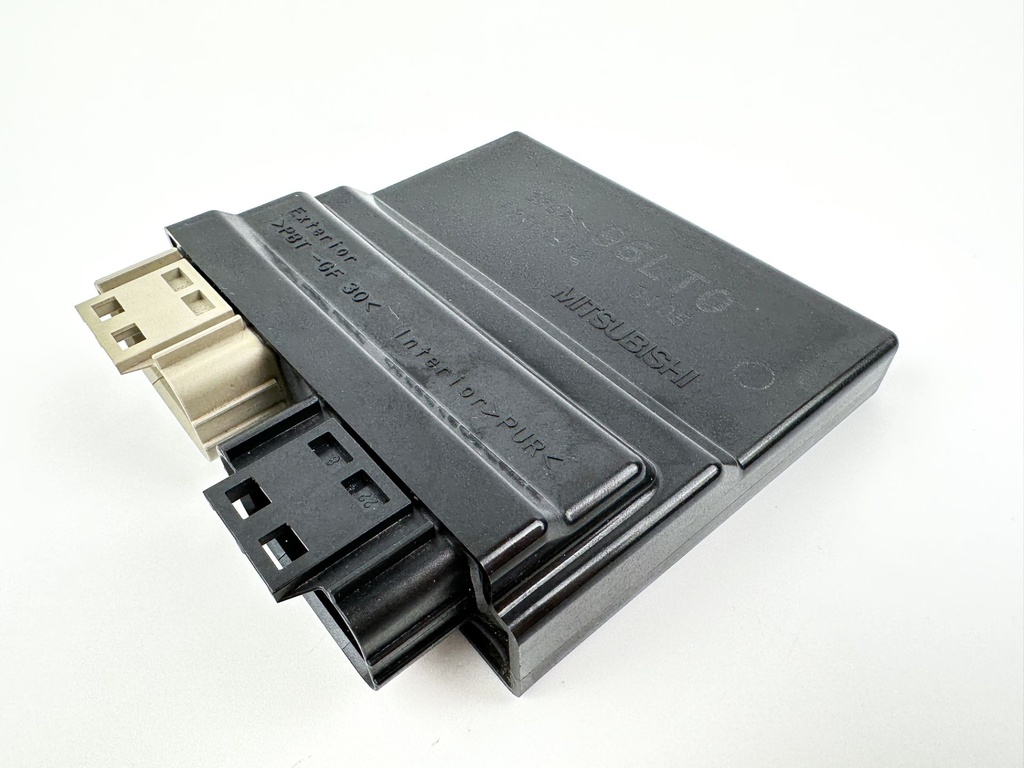 2023 Suzuki 175 HP 4 Stroke Outboard Engine Control Unit ECU 33920-96LT0 OEM