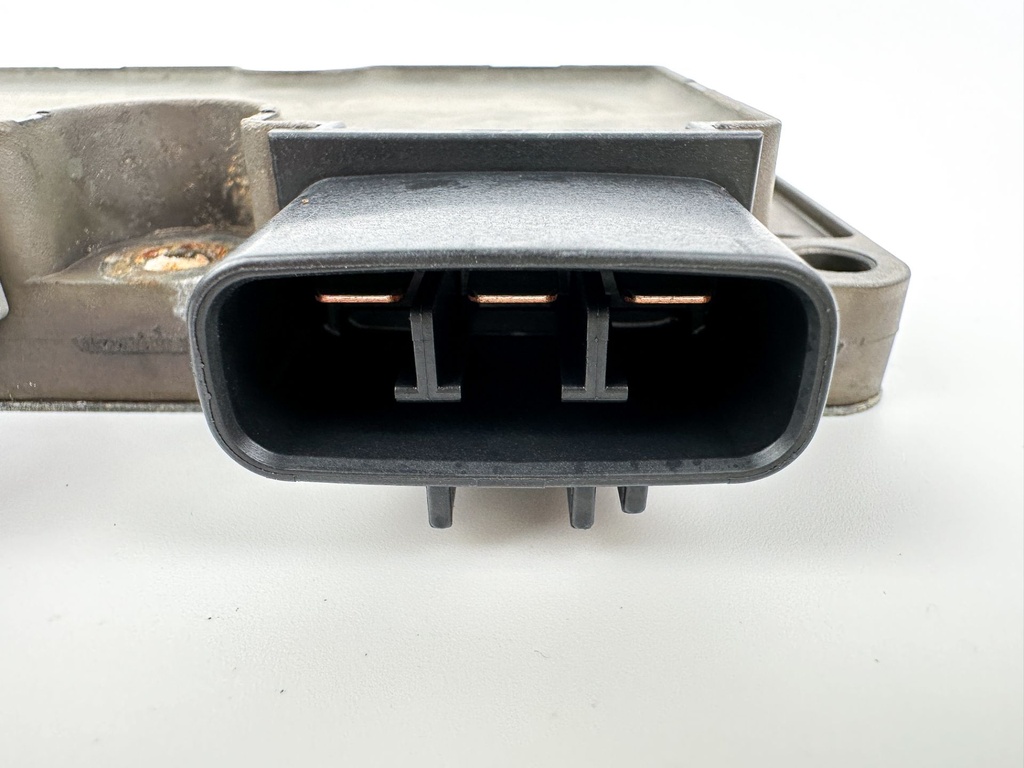 2023 Suzuki 175 HP 4 Stroke Outboard Rectifier & Regulator 32800-96J00 OEM