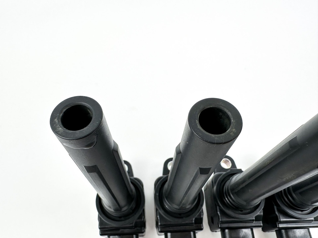 2023 Suzuki 175 HP 4 Stroke Outboard Ignition Coil Set 33410-99L00 OEM