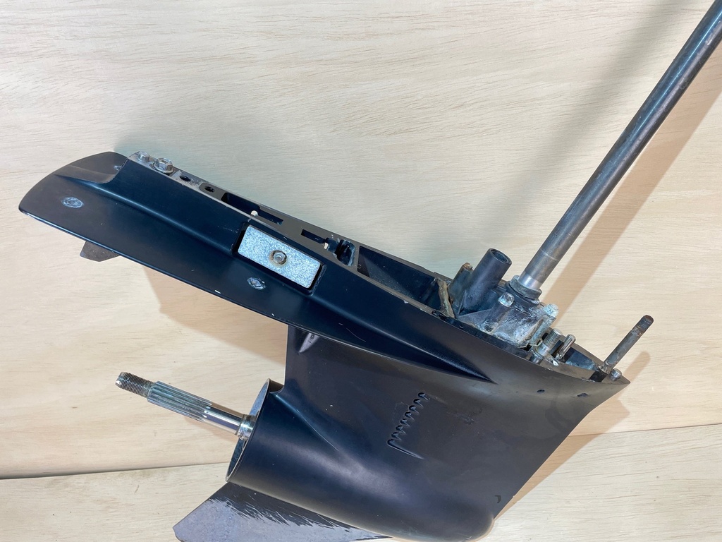 1998 Mercury Optimax 135HP 25" Shaft Gear Case Lower Unit 2:1 9148A83