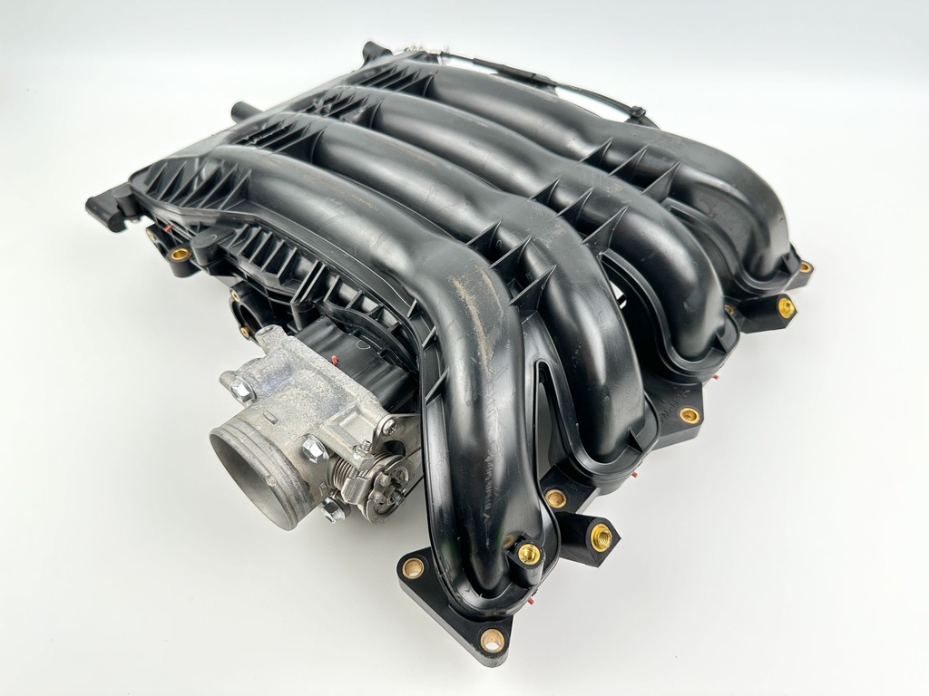 2023 Suzuki 175 HP 4 Stroke Outboard Intake Manifold 13110-96J00 OEM