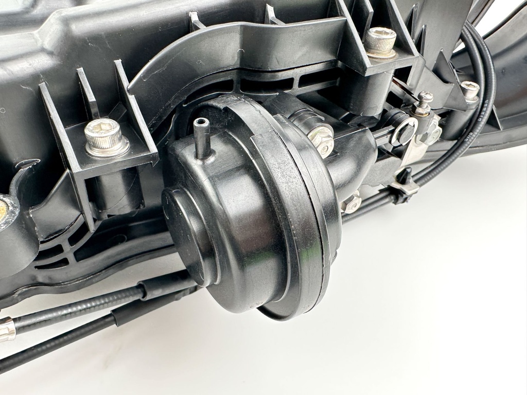 2023 Suzuki 175 HP 4 Stroke Outboard Intake Manifold 13110-96J00 OEM