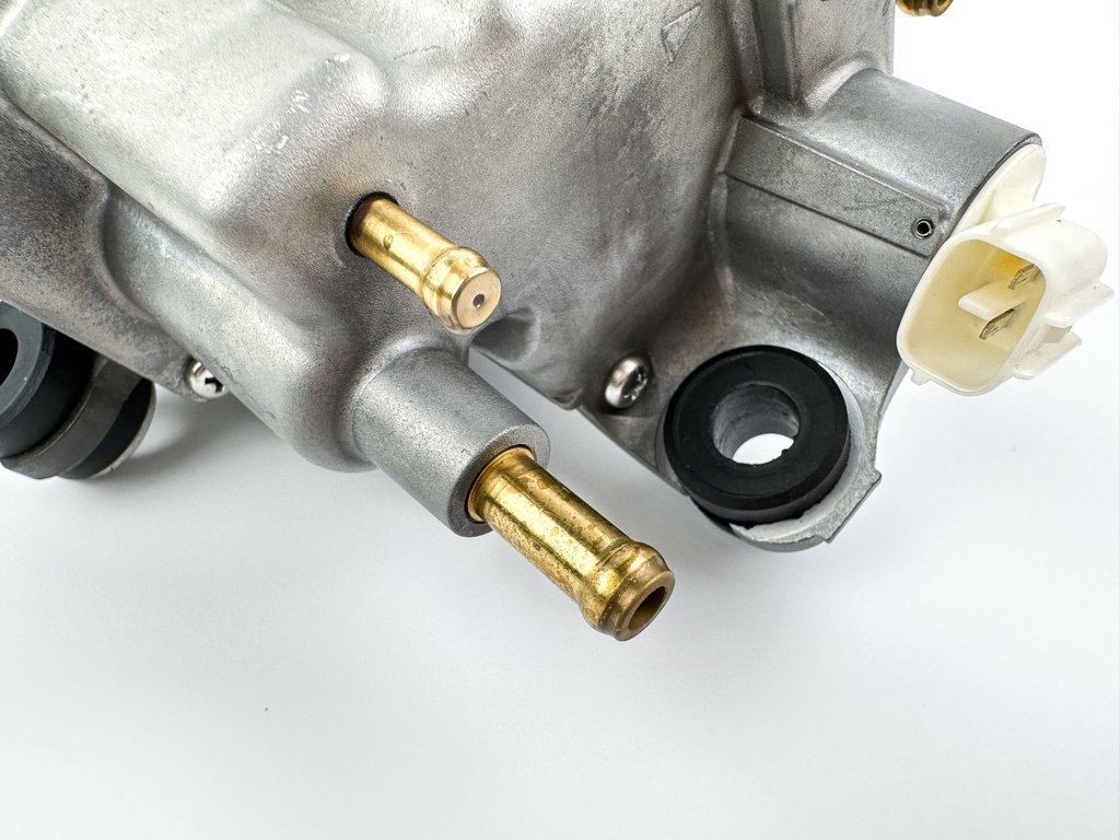 2018 Suzuki 350 HP 4 Stroke Outboard Vapor Separator Tank VST Cleaned & Inspected