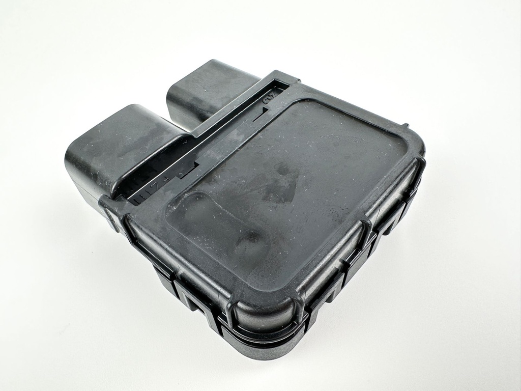 2018 Suzuki 350 HP 4 Stroke Outboard Trim Tilt Relay 38410-93J21 OEM