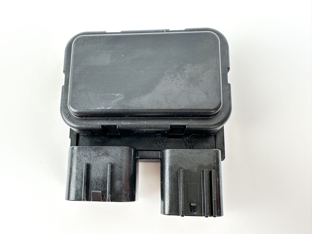 2018 Suzuki 350 HP 4 Stroke Outboard Trim Tilt Relay 38410-93J21 OEM