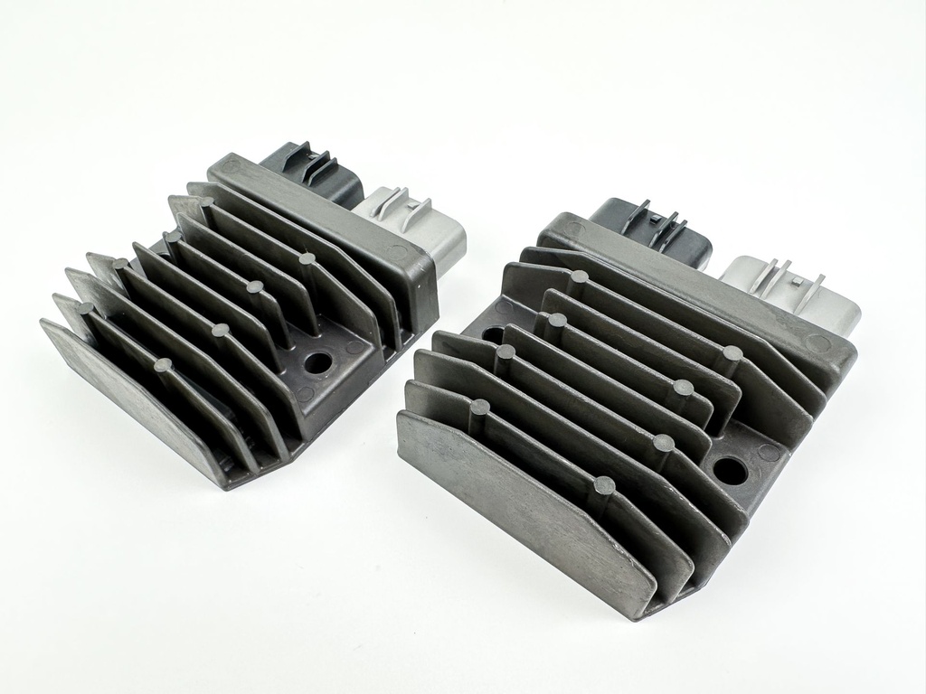 2018 Suzuki 350 HP 4 Stroke Outboard Rectifier & Regulator 32800-26J02 OEM