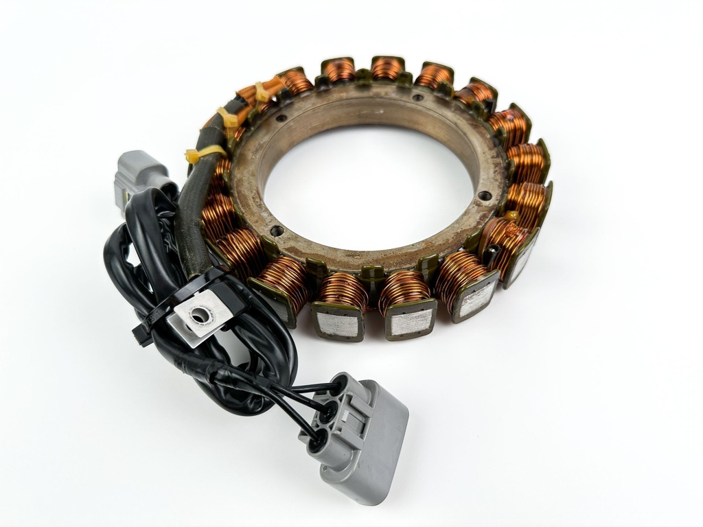 2018 Suzuki 350 HP 4 Stroke Outboard Stator Charging Coil 32120-98L10 OEM