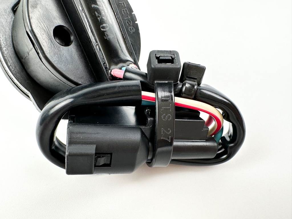 2018 Suzuki 350 HP 4 Stroke Outboard Trim Switch 37850-92J00 OEM